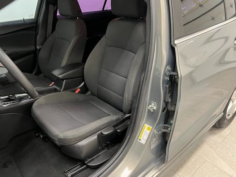 Used 2017 Chevrolet Cruze LT w/ RS Package image 22