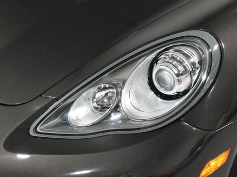 Used 2011 Porsche Panamera image 87
