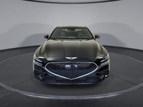 Used 2023 Genesis G70 2.0T w/ Sport Prestige Package RWD image 3
