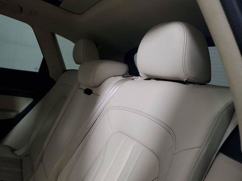 Used 2021 Audi Q5 2.0T Premium Plus w/ Premium Plus Package AWD/4WD image 13