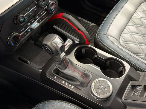 Used 2025 Ford Bronco Heritage Edition image 24