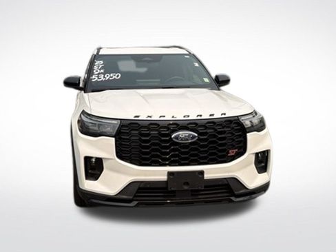 Used 2025 Ford Explorer ST w/ Sun And Sound Package AWD/4WD image 39