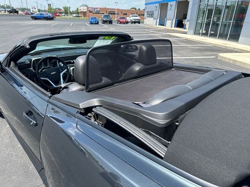 Used 2015 Chevrolet Camaro LT image 14