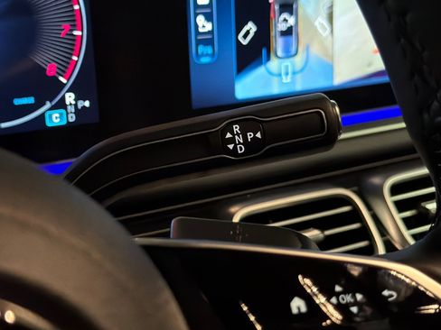 New 2026 Mercedes-Benz GLS 450 4MATIC image 22