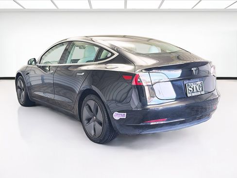 Used 2019 Tesla Model 3 Standard Range Plus image 6