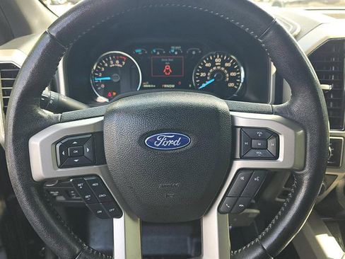 Used 2018 Ford F150 Lariat AWD/4WD image 13