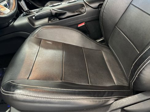 Used 2017 Ford Mustang GT Premium RWD image 25