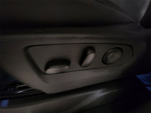 Certified 2025 Chevrolet Silverado 1500 LTZ w/ LTZ Premium Package image 13