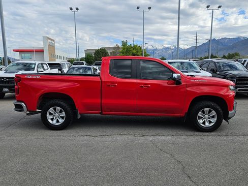 Used 2020 Chevrolet Silverado 1500 LT w/ All-Star Edition AWD/4WD image 2