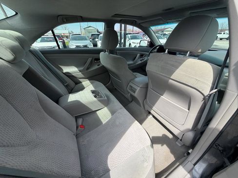 Used 2011 Toyota Camry LE w/ LE Extra-Value Pkg image 12