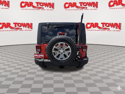 Used 2016 Jeep Wrangler Unlimited Rubicon AWD/4WD image 22