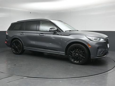 Used 2025 Lincoln Aviator Reserve w/ Equipment Group 201A AWD/4WD image 5