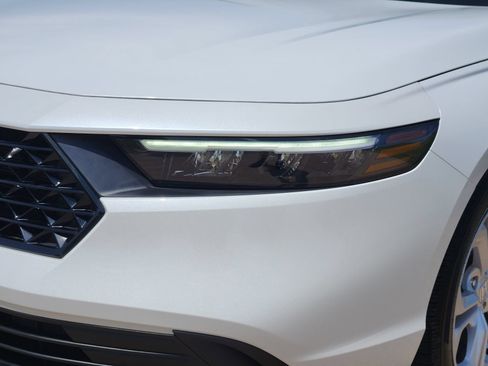New 2026 Honda Accord LX image 9
