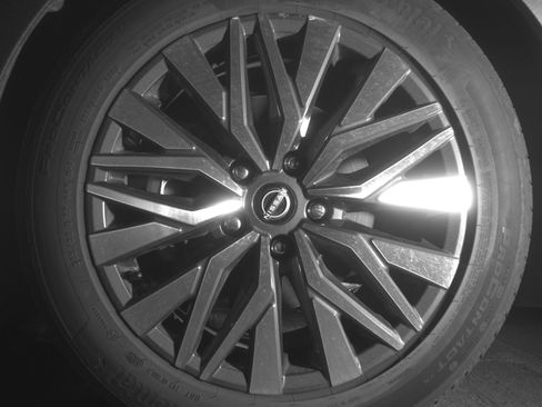 Used 2025 Nissan Altima 2.5 SV image 12