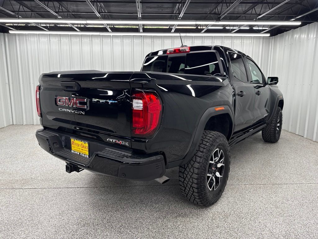 Used 2024 GMC Canyon AT4X AWD/4WD image 6