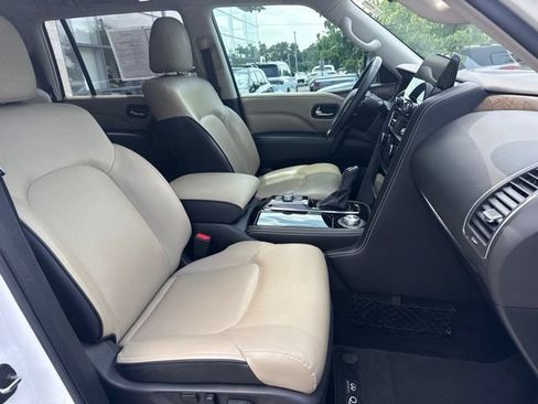 Certified 2023 INFINITI QX80 Premium Select w/ All-Season Package AWD/4WD image 15