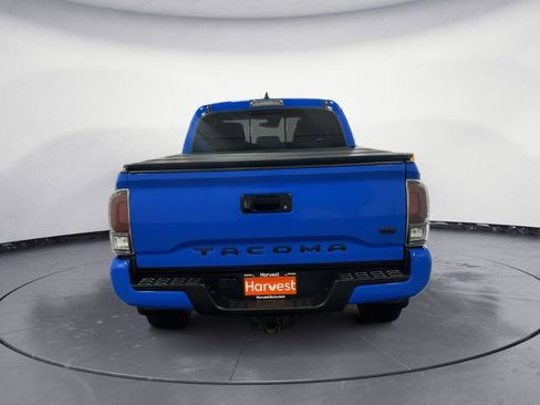 Used 2021 Toyota Tacoma TRD Sport AWD/4WD image 8