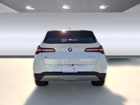 Used 2026 BMW X3 xDrive30i w/ Premium Package AWD/4WD image 9