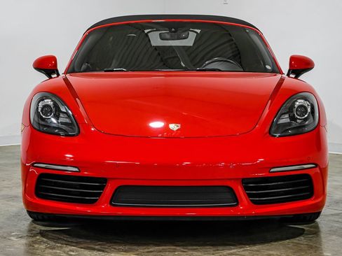 Used 2019 Porsche 718 Boxster image 7