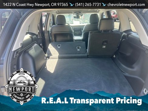 Used 2023 Jeep Grand Cherokee Limited w/ Luxury Tech Group II AWD/4WD image 39