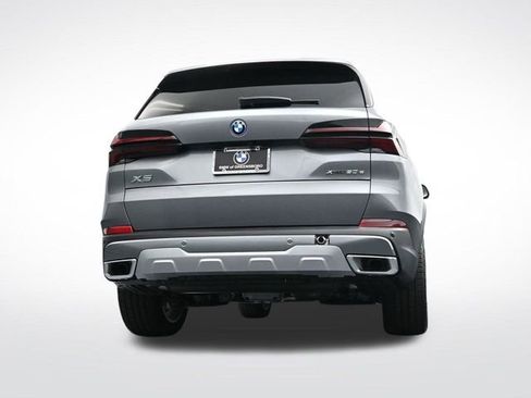 New 2026 BMW X5 xDrive50e w/ Climate Comfort Package image 32