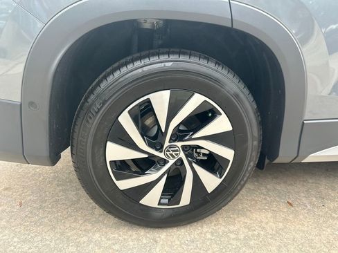 New 2026 Volkswagen Tiguan S image 25