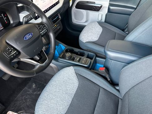 New 2025 Ford Maverick XLT w/ XLT Luxury Package image 10