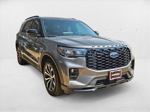 New 2025 Ford Explorer ST-Line image 7