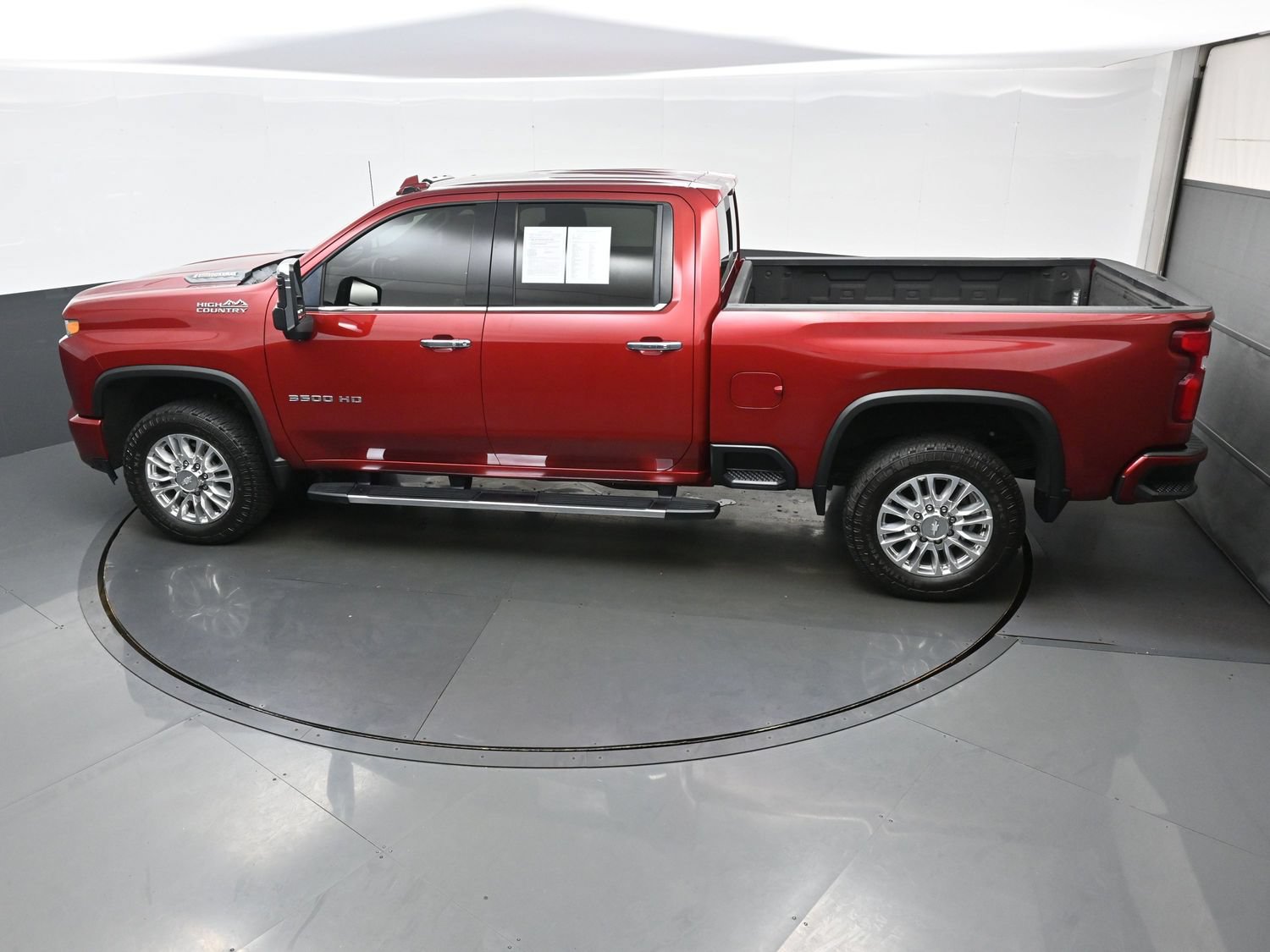 Used 2020 Chevrolet Silverado 3500 High Country w/ Technology Package AWD/4WD image 38