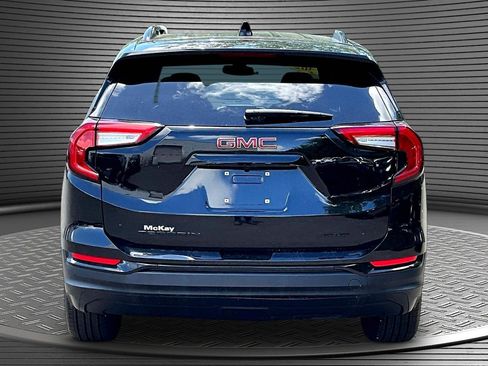 Used 2024 GMC Terrain SLE w/ Driver Convenience Package AWD/4WD image 5