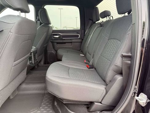 New 2026 RAM 2500 Big Horn AWD/4WD image 13