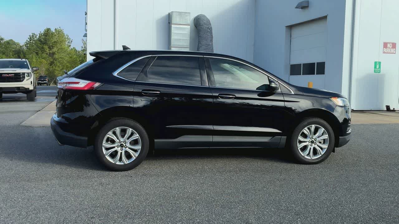 Used 2023 Ford Edge Titanium w/ Cargo Accessory Package AWD/4WD image 9