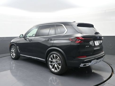 New 2026 BMW X5 xDrive50e AWD/4WD image 5
