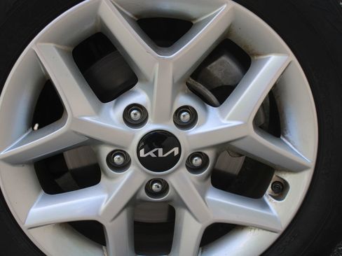 Certified 2023 Kia Soul S image 17