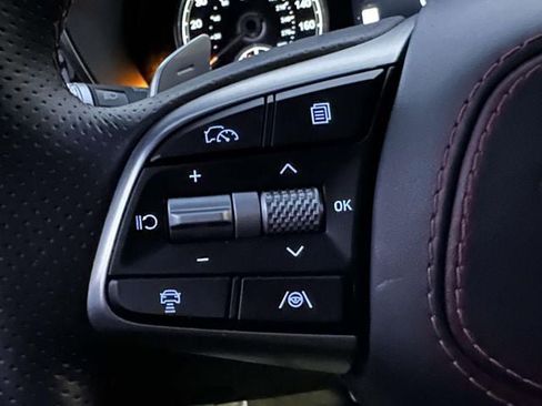 Used 2025 Genesis G70 3.3T Advanced w/ Sport Prestige Package image 28