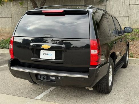 Used 2013 Chevrolet Tahoe LT RWD image 14