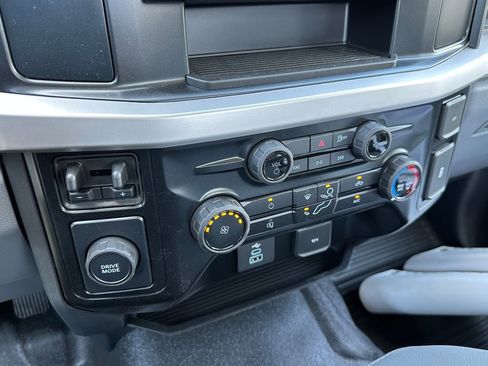 New 2025 Ford F350 XL w/ XL Chrome Package RWD image 25