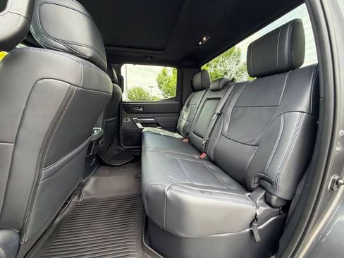Used 2025 Toyota Tundra Platinum AWD/4WD image 31