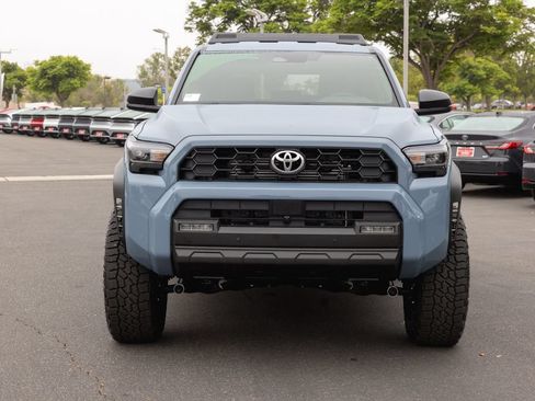 Certified 2026 Toyota 4Runner TRD Off-Road AWD/4WD image 2