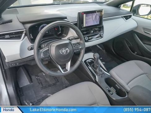 Used 2026 Toyota Corolla SE FWD image 16