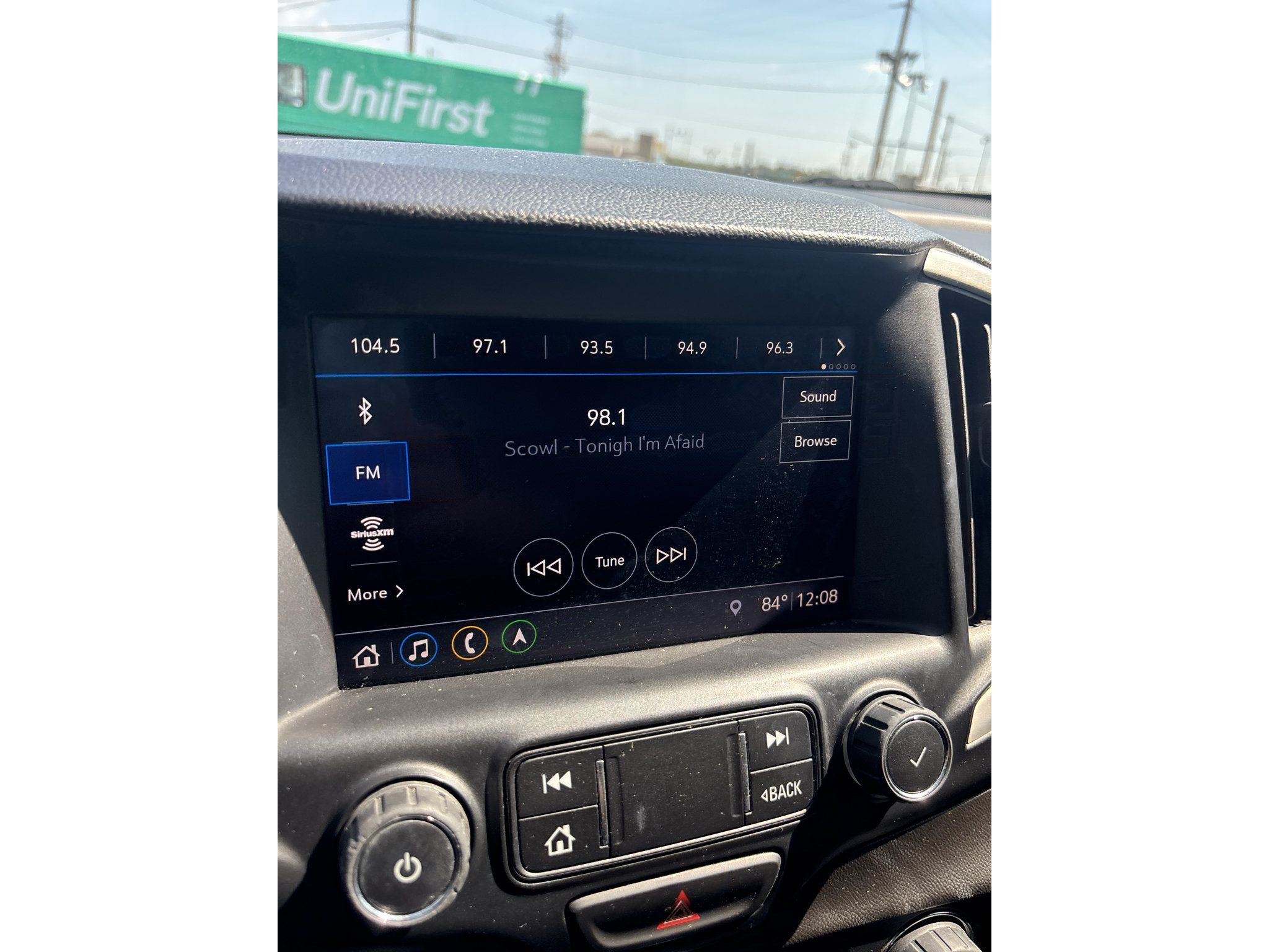 Used 2020 GMC Terrain SLE w/ Driver Convenience Package FWD image 9