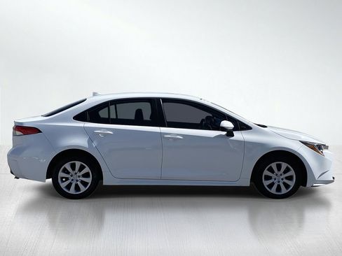 Certified 2025 Toyota Corolla LE image 10