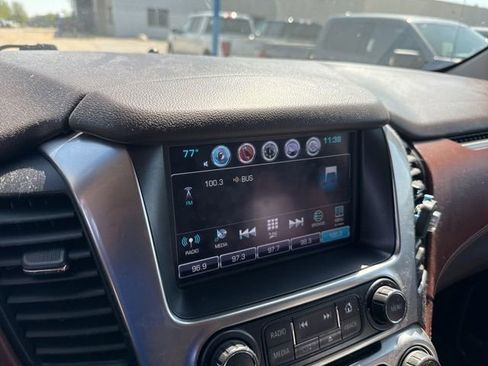 Used 2018 Chevrolet Tahoe Premier AWD/4WD image 24