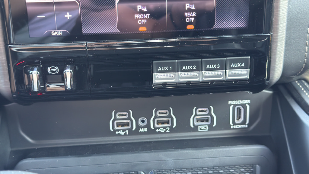 New 2026 RAM 1500 RHO w/ RHO Level 1 Equipment Group AWD/4WD image 23