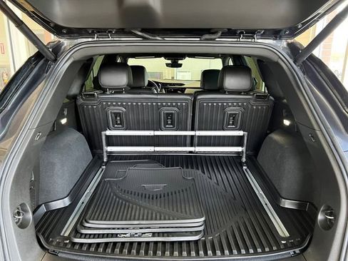 Certified 2023 Cadillac XT5 Premium Luxury w/ Technology Package AWD/4WD image 14