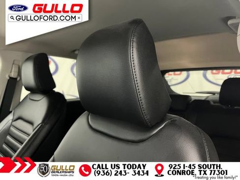 Used 2024 Ford Edge SEL w/ Convenience Package AWD/4WD image 16
