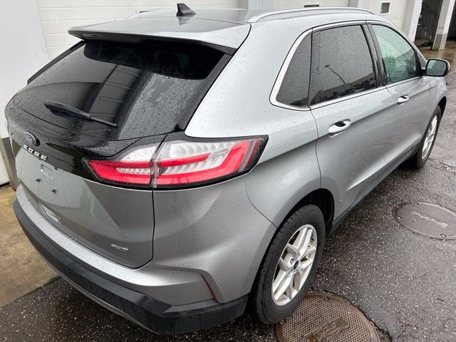 Certified 2024 Ford Edge SEL w/ Convenience Package AWD/4WD image 5