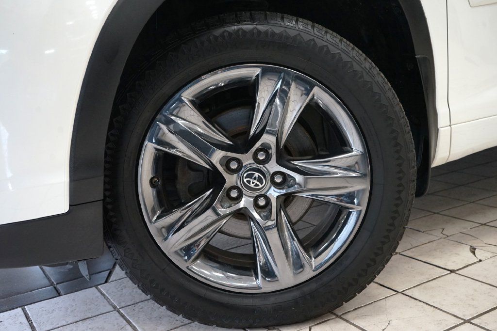 Used 2018 Toyota Highlander Limited Platinum AWD/4WD image 59