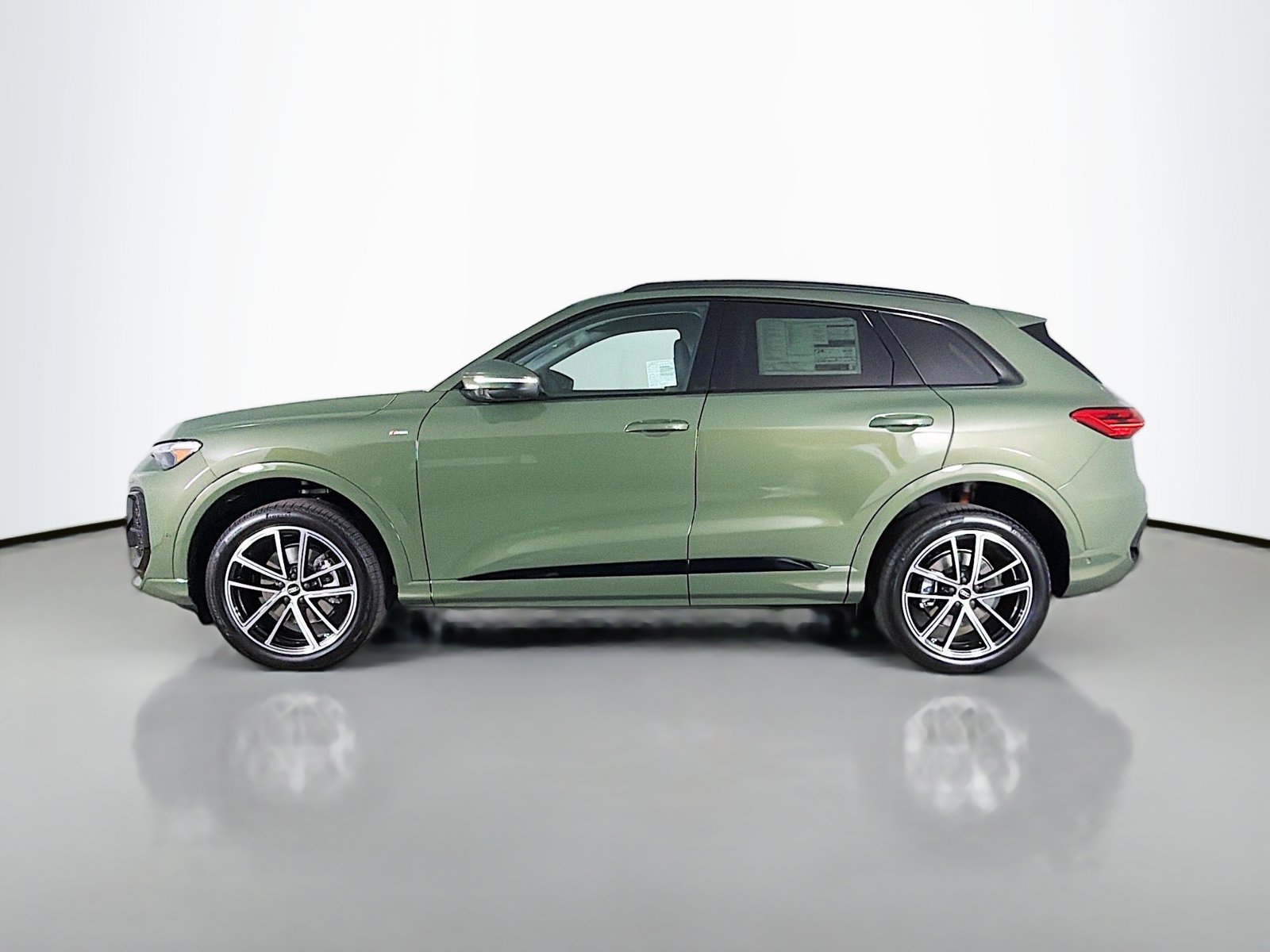 New 2026 Audi Q5 Premium Plus AWD/4WD image 4