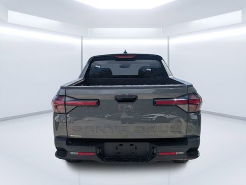 Used 2024 Hyundai Santa Cruz SEL FWD image 4